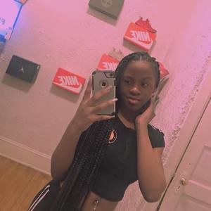 Meet your Posher, Savanah